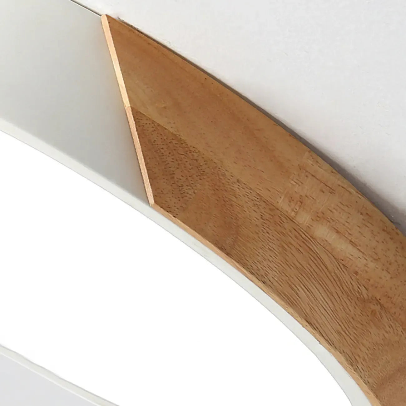 Plafonnier LED circulaire encastré pour usage résidentiel