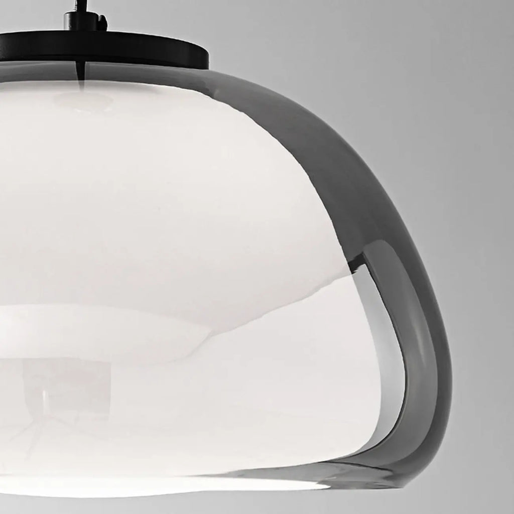 Suspension LED en verre laiteux style nordique pour salon