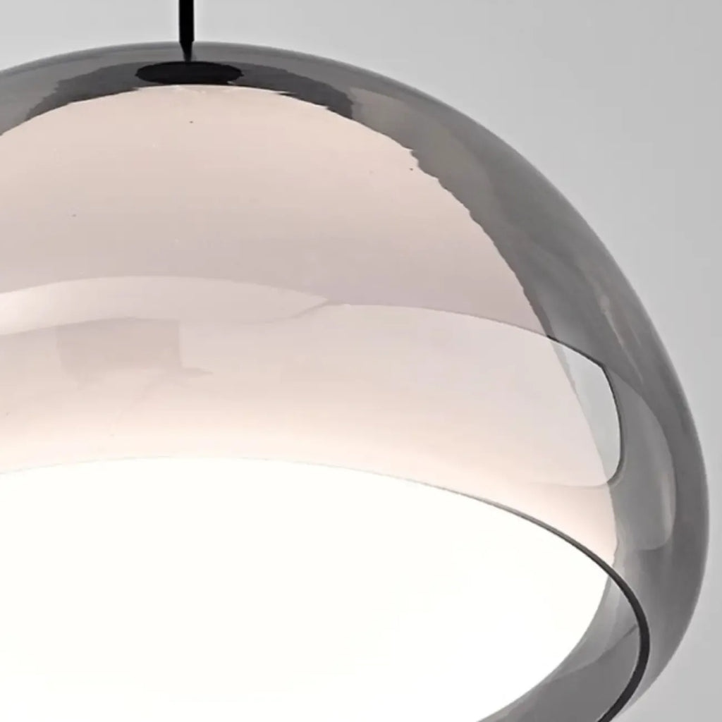 Suspension LED en verre laiteux style nordique pour salon