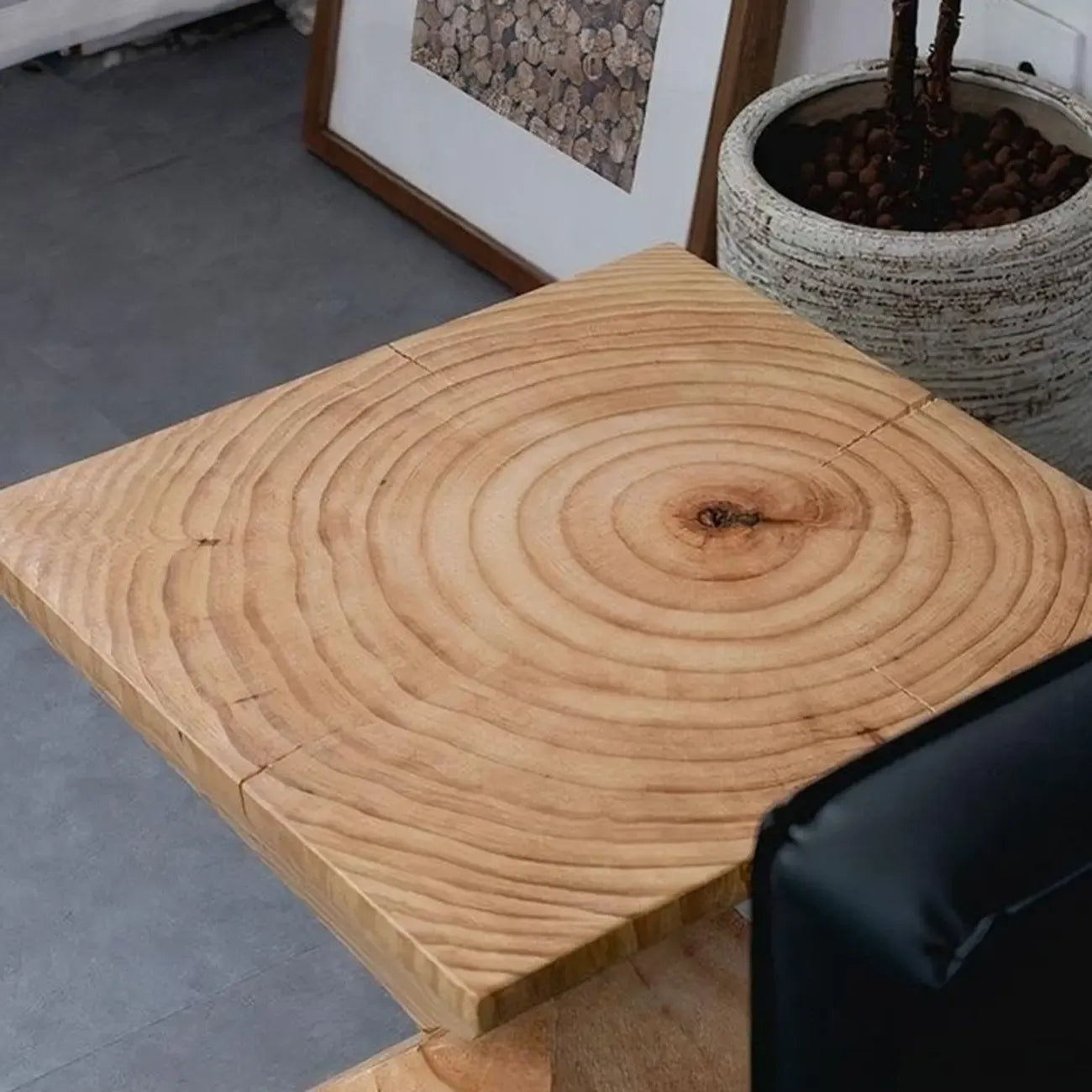 Table d'appoint carrée en bois naturel pour salon