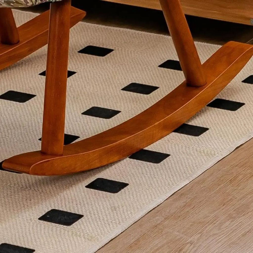 Fauteuil à bascule rustique en bois rembourré avec coussin