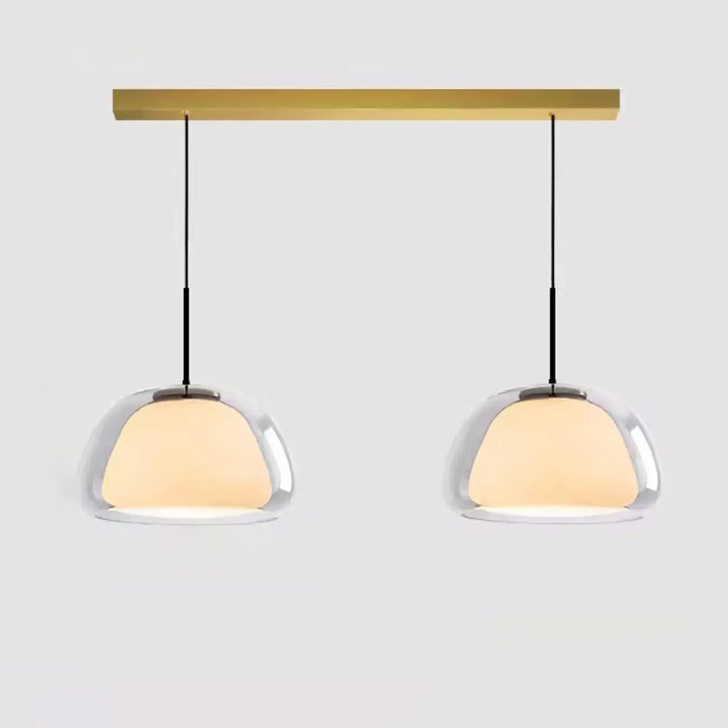 Suspension élégante en verre opalin LED au design raffiné