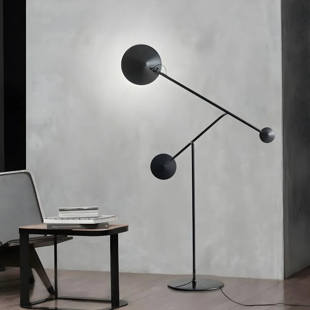 Lampadaire LED noir unique avec bras articulé pour salon