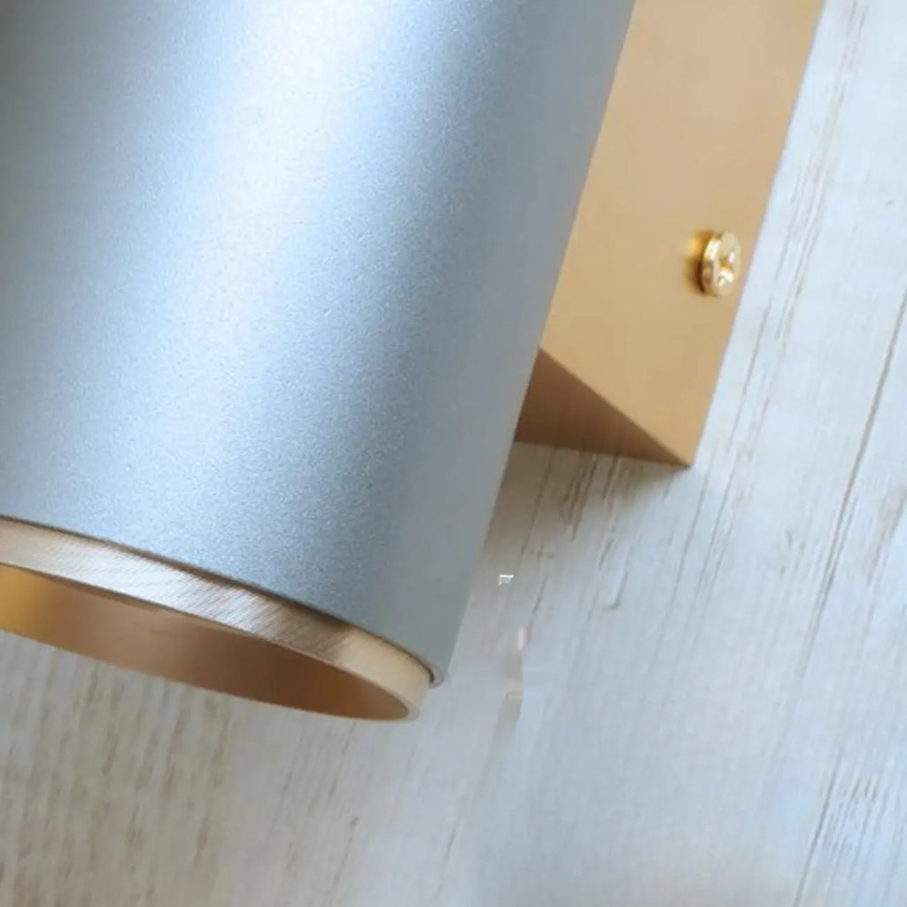 Applique murale moderne et minimaliste avec LED pour chambre à coucher