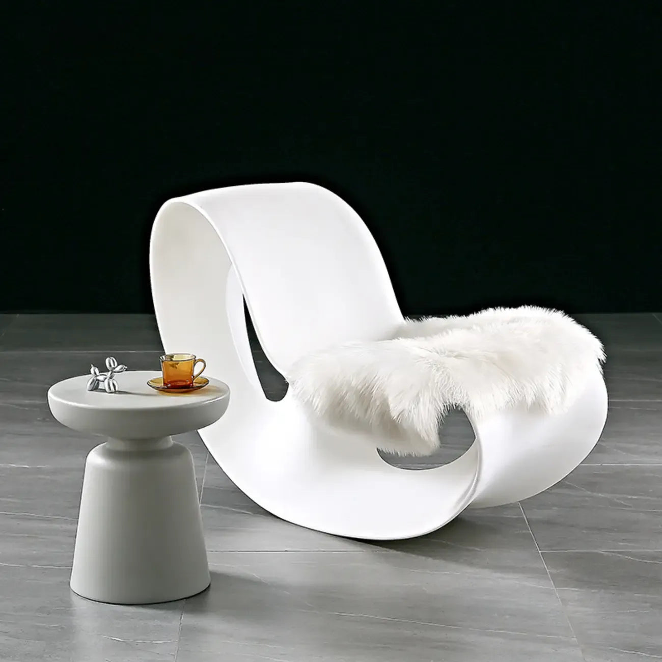 Table d'appoint ronde nordique mate pour petit canapé