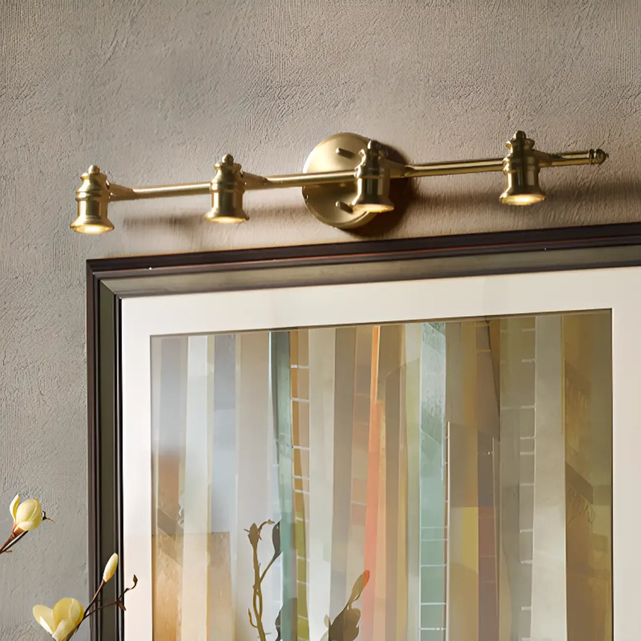 Applique murale vintage à 3 lumières pour salle de bain, au-dessus du miroir.