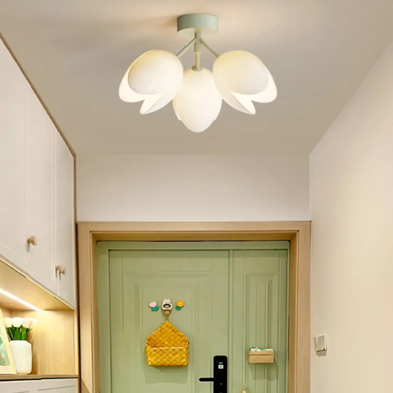 Plafonnier élégant en résine florale miniature pour salon