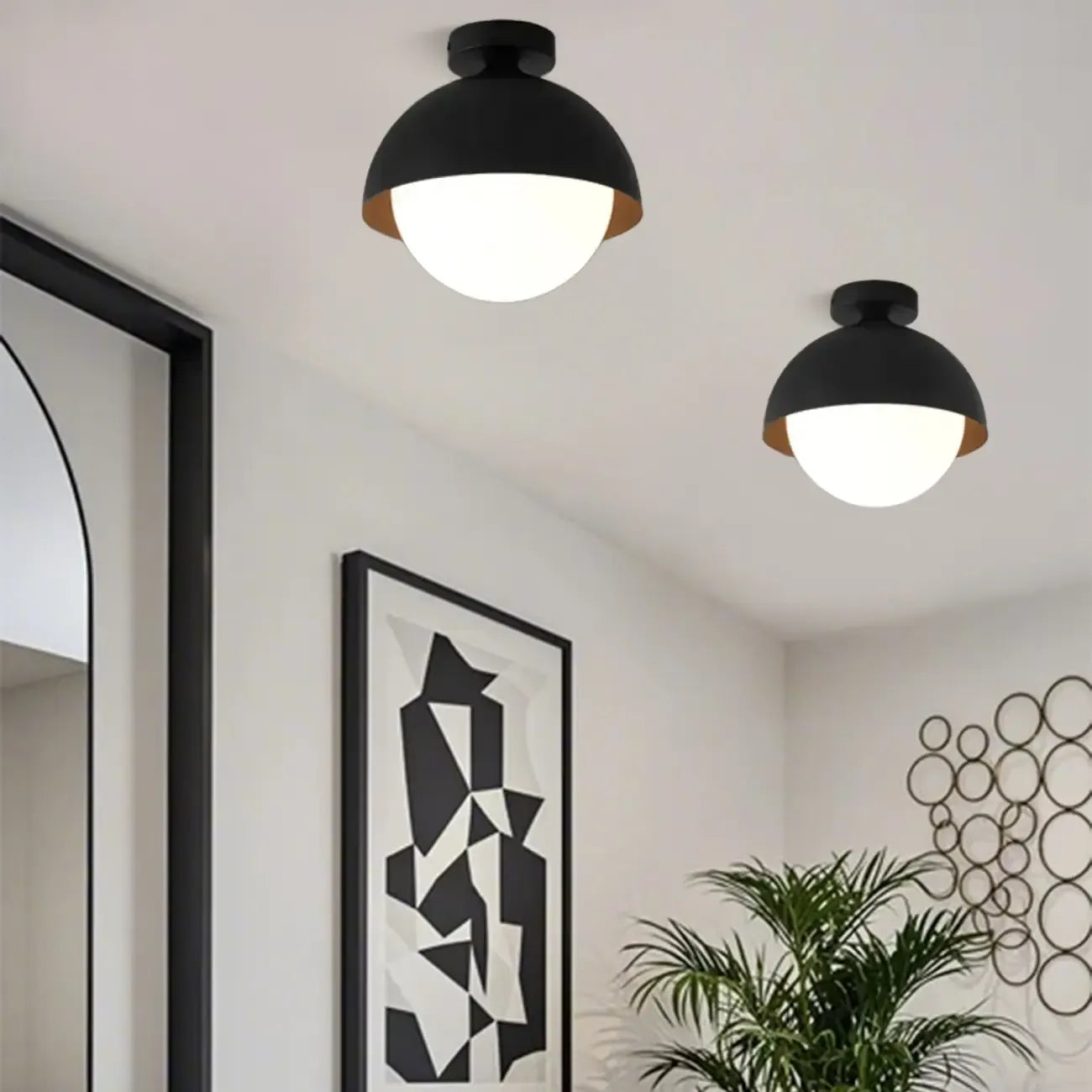 Plafonnier semi-encastré minimaliste à abat-jour mini dôme