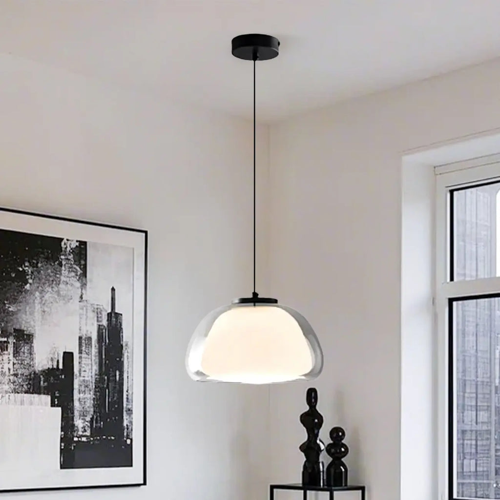 Suspension LED en verre laiteux style nordique pour salon