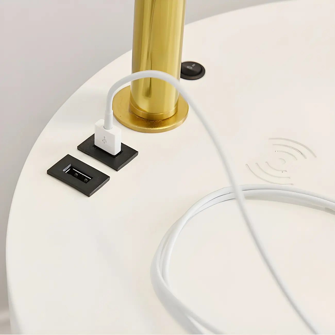 Lampadaire arqué moderne en bois avec télécommande et étagère de rangement