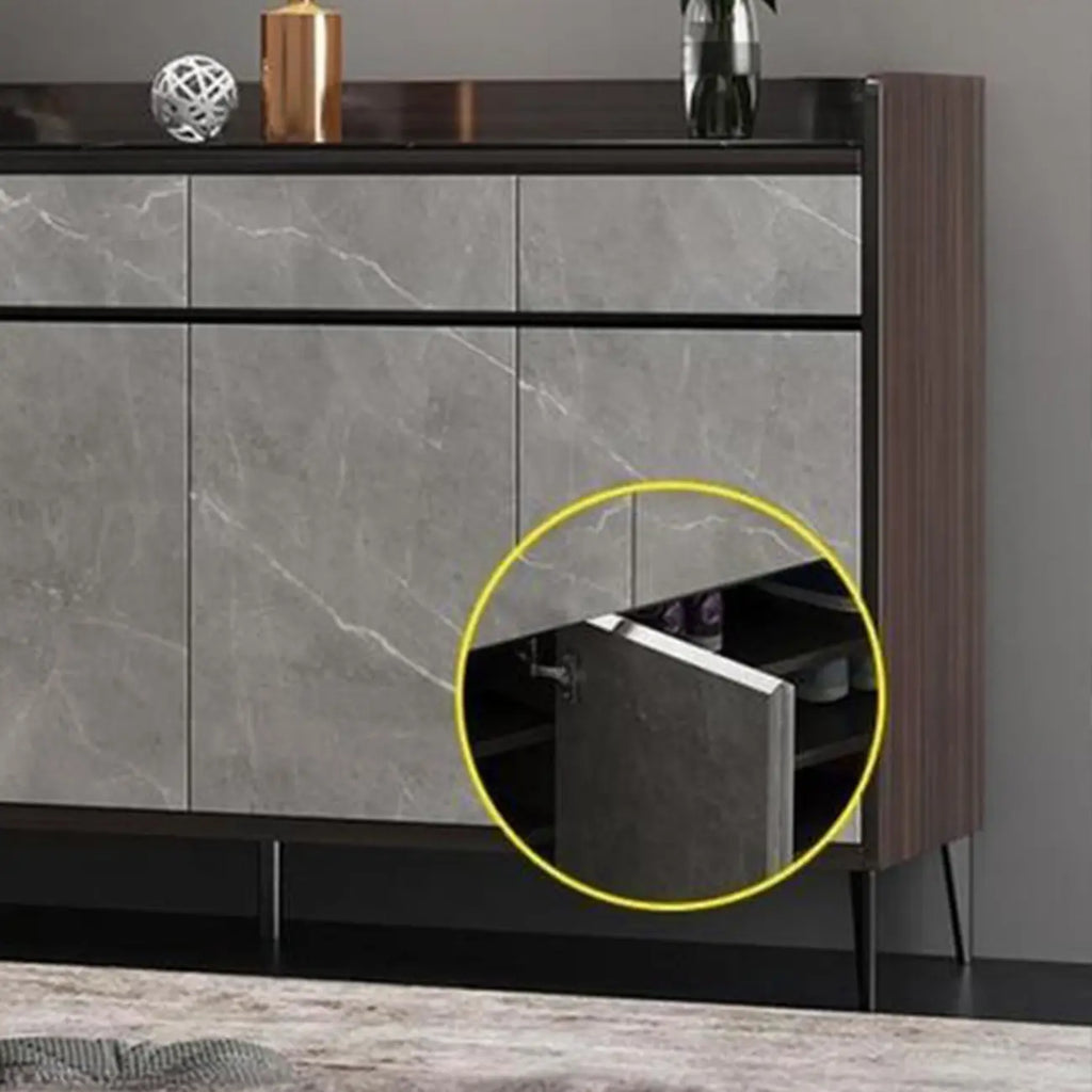 Meuble à chaussures moderne en bois gris avec plateau de rangement