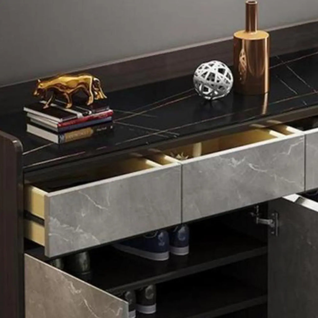 Meuble à chaussures moderne en bois gris avec plateau de rangement