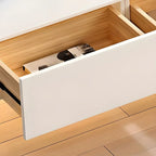 Meuble TV suspendu en bois blanc de style glamour avec tiroirs et étagères