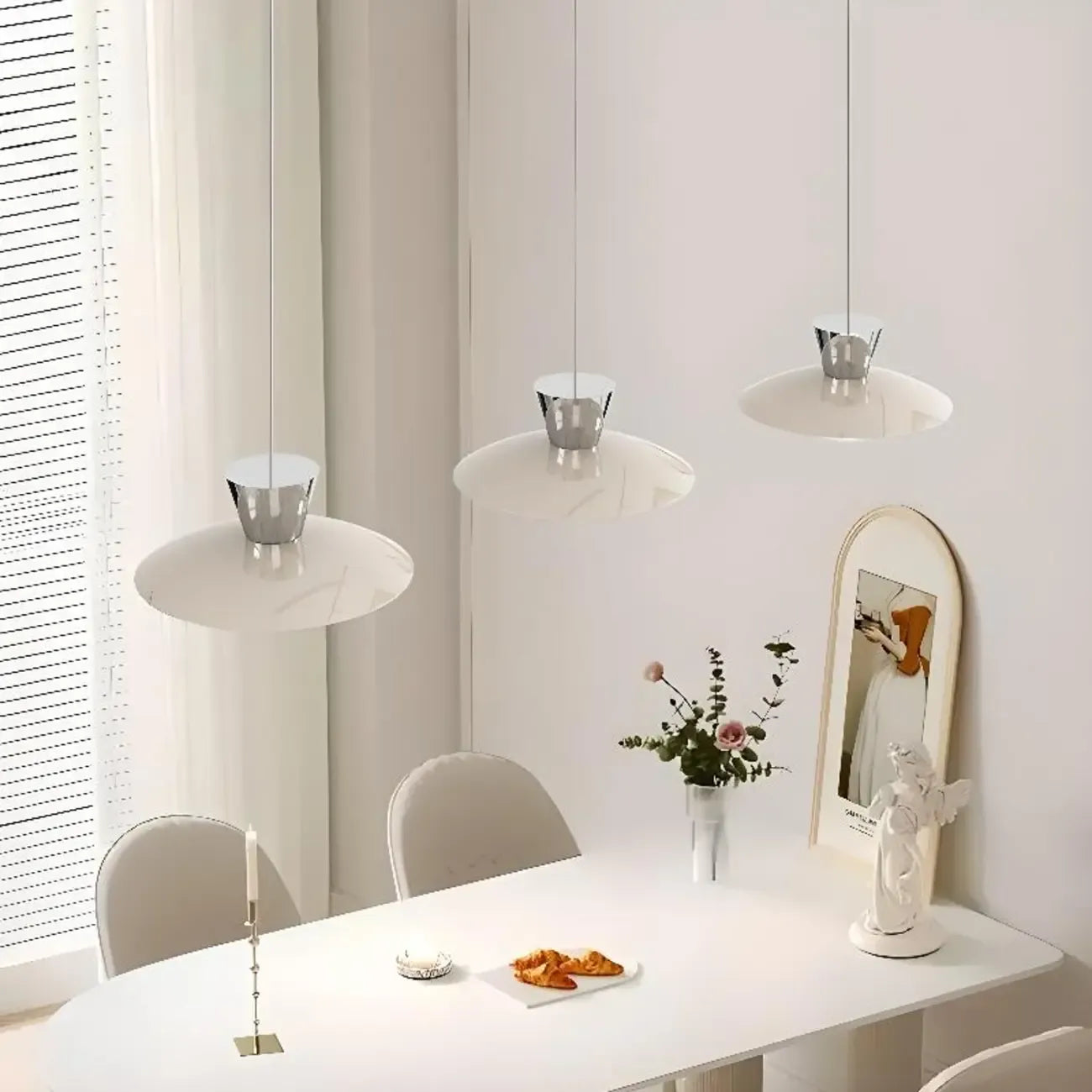 Suspension LED argentée moderne à intensité variable pour îlot de cuisine