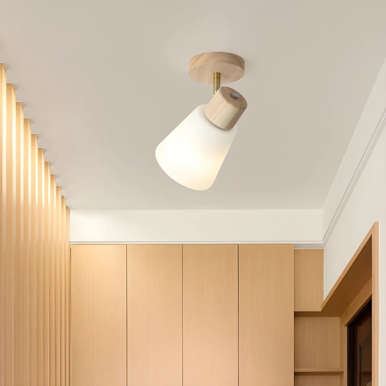 Luminaire semi-encastré réglable en verre blanc conique et bois naturel pour rail d'éclairage semi-encastré réglable