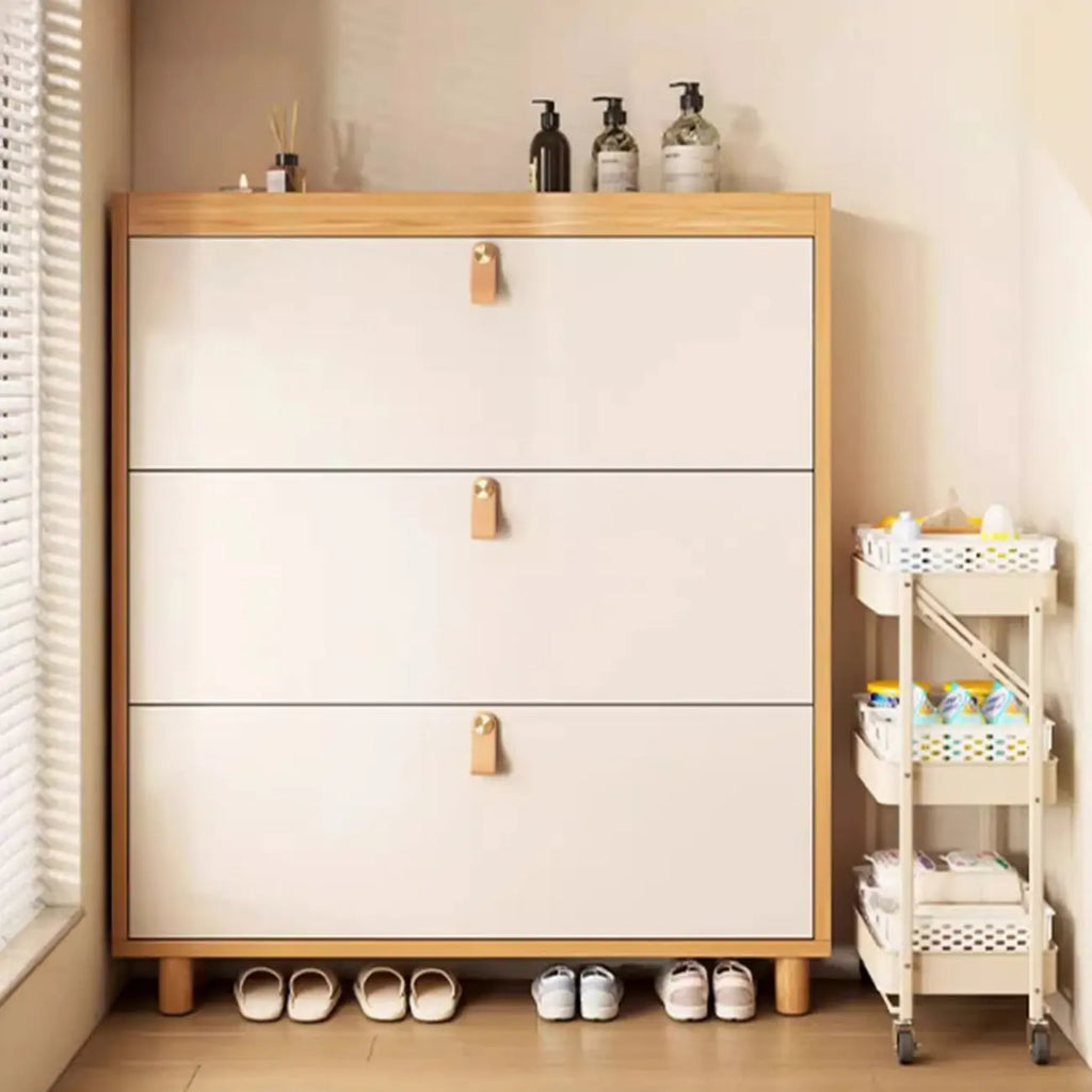 Meuble à chaussures étroit naturel avec portes