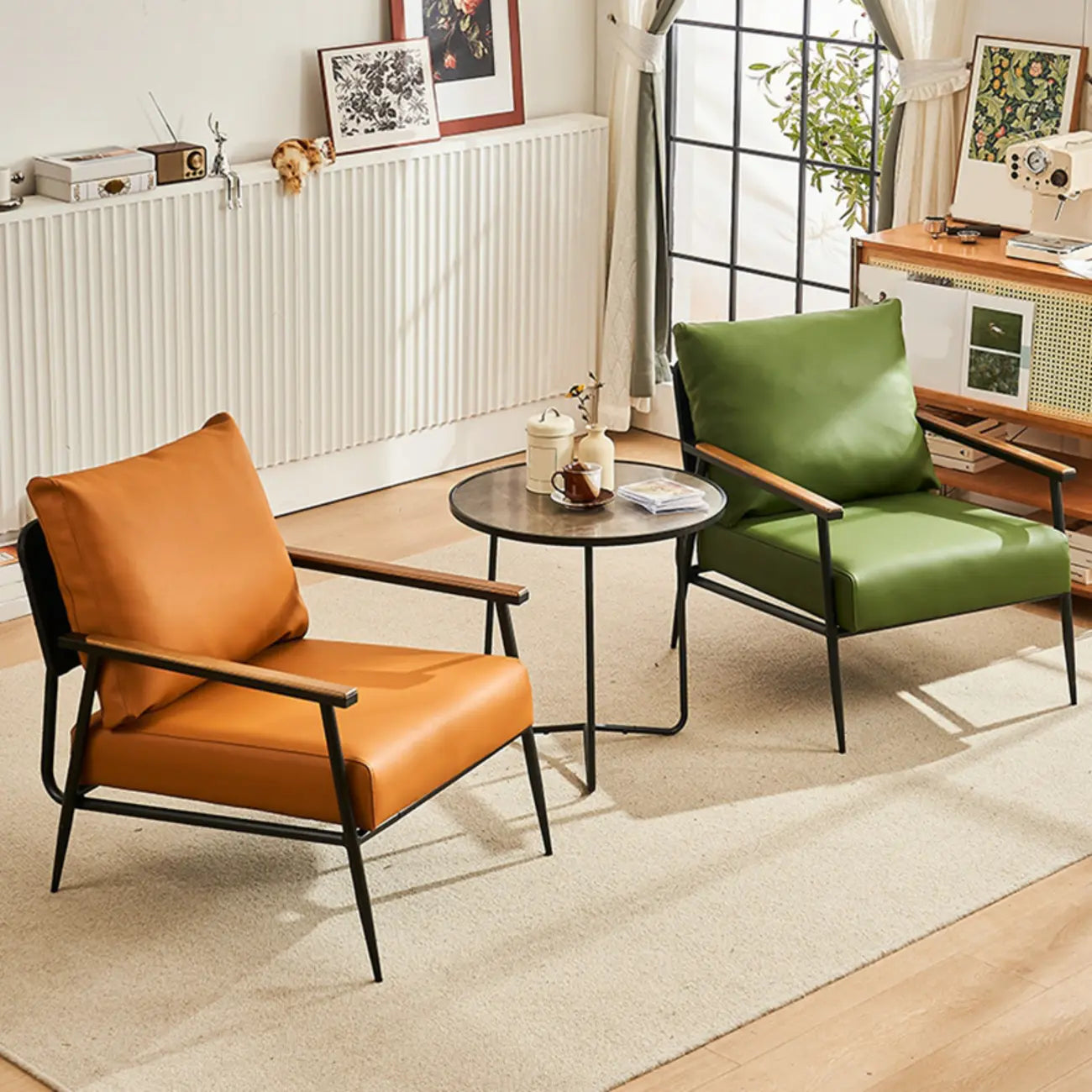 Fauteuil d'appoint en cuir résistant avec coussin