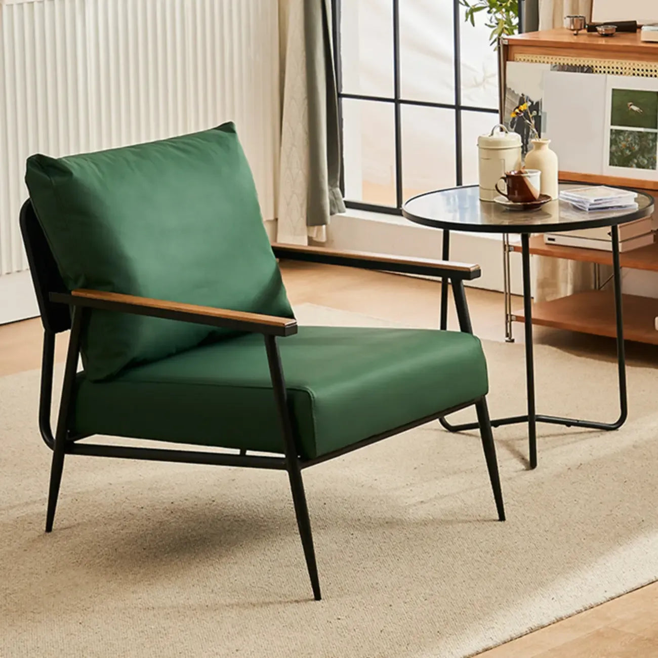 Fauteuil d'appoint en cuir résistant avec coussin