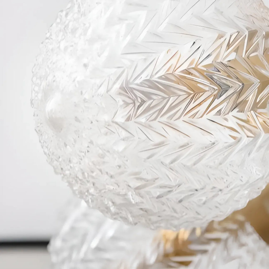 Plafonnier semi-encastré élégant à 6 globes en verre doré