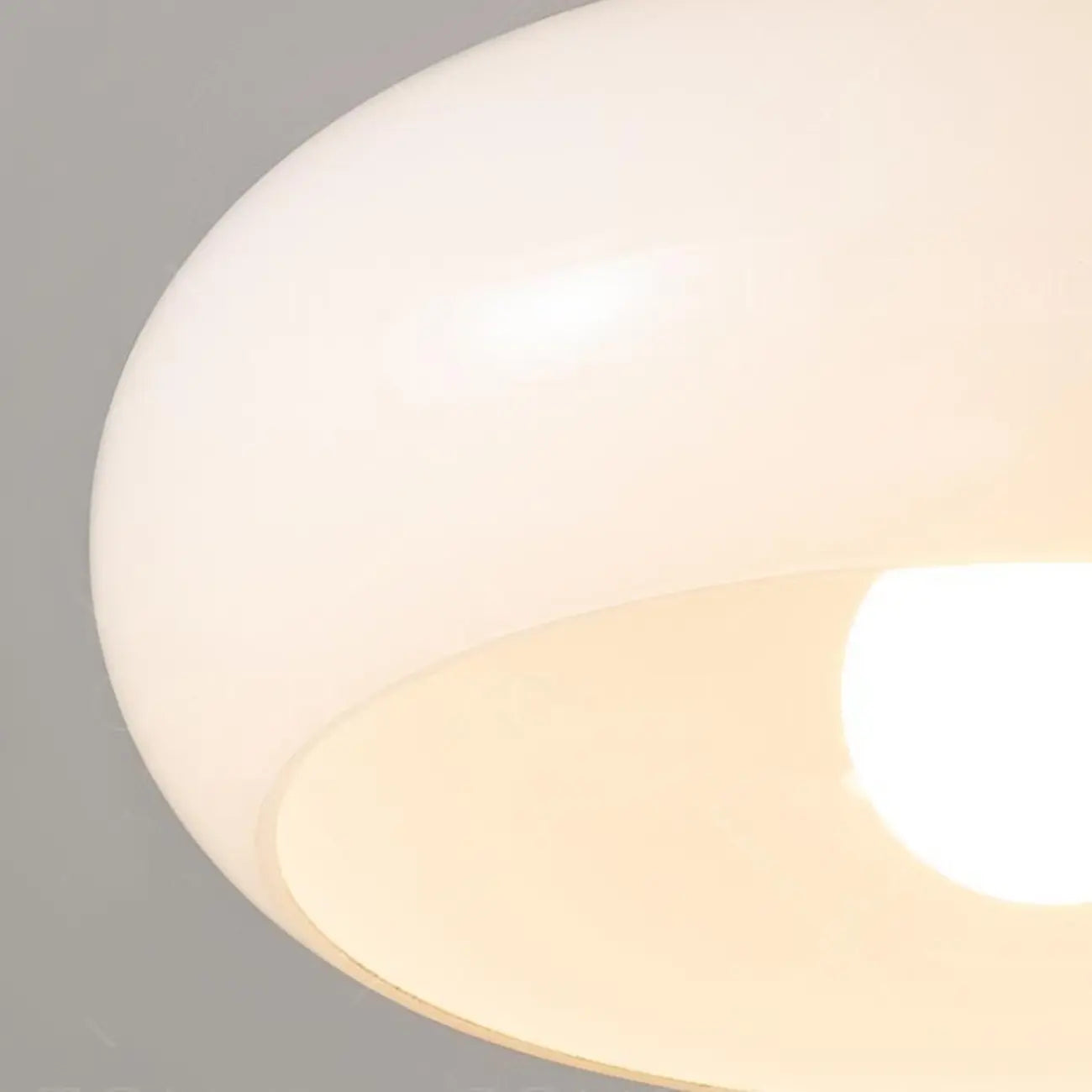 Mini plafonnier semi-encastré en forme de dôme de verre blanc cylindrique