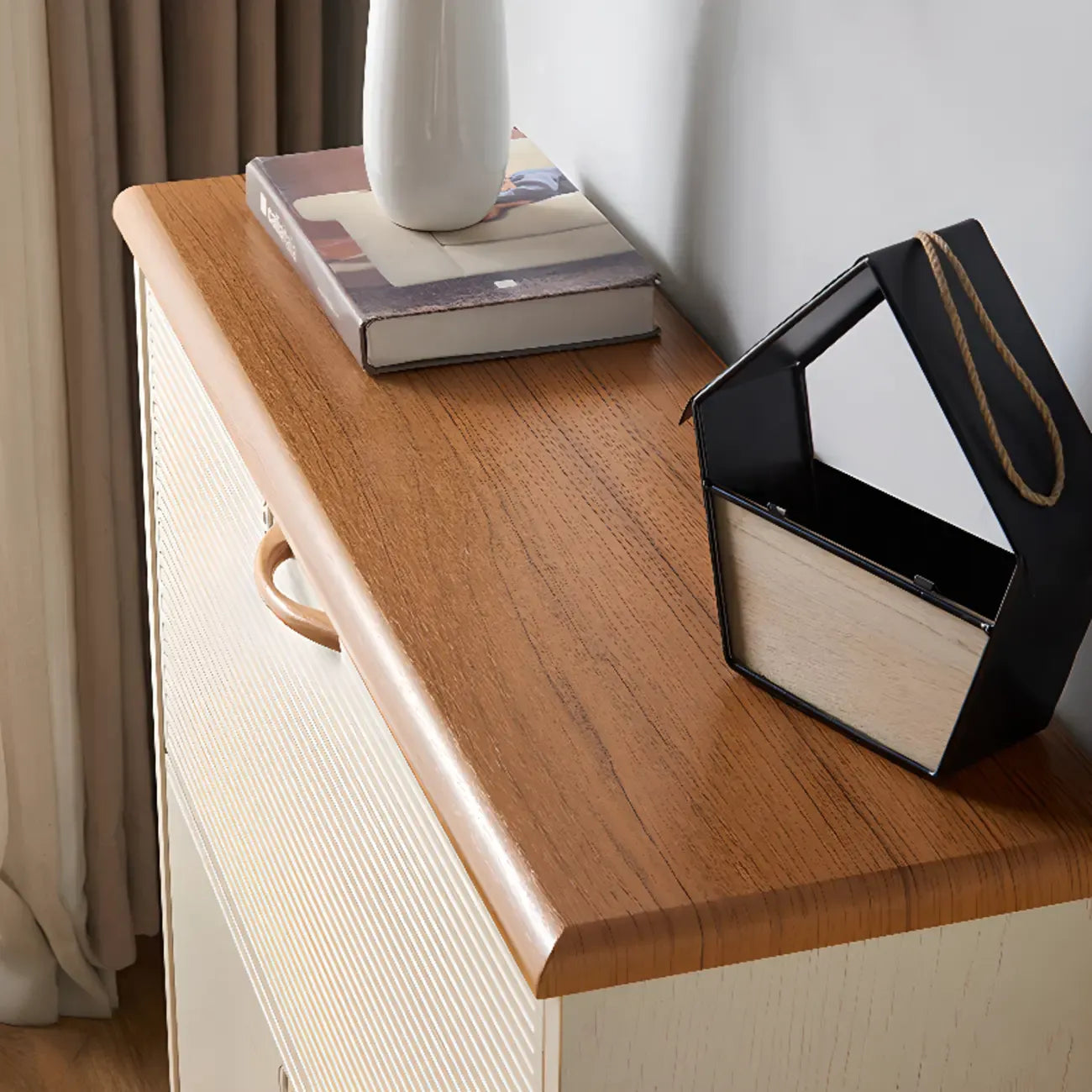 Meuble à chaussures étroit en bois massif pour petits espaces