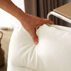 Fauteuil de bureau ergonomique pivotant en cuir beige élégant