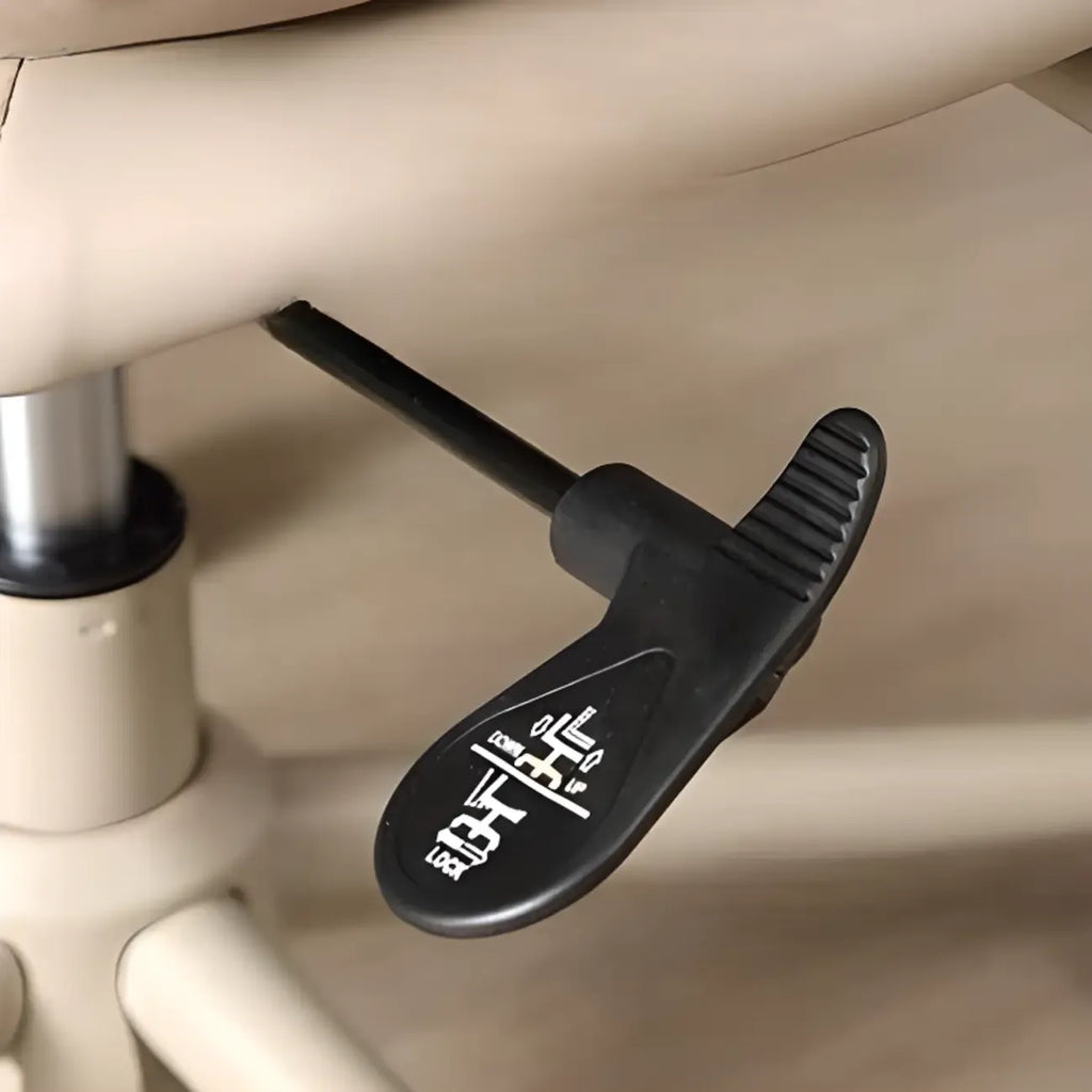 Fauteuil de bureau ergonomique pivotant en cuir beige élégant