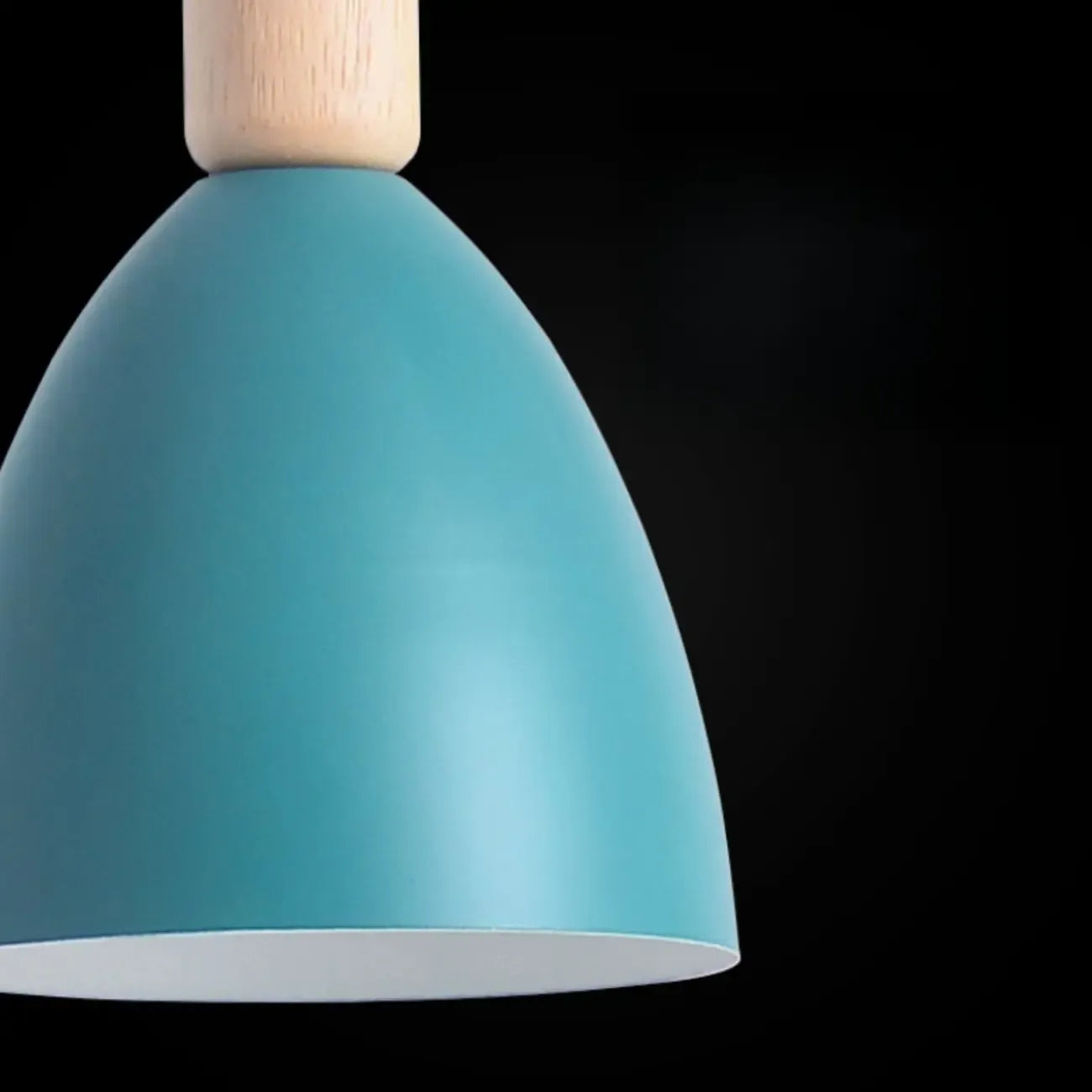 Suspension moderne conique en métal à 3 lumières pour îlot de cuisine