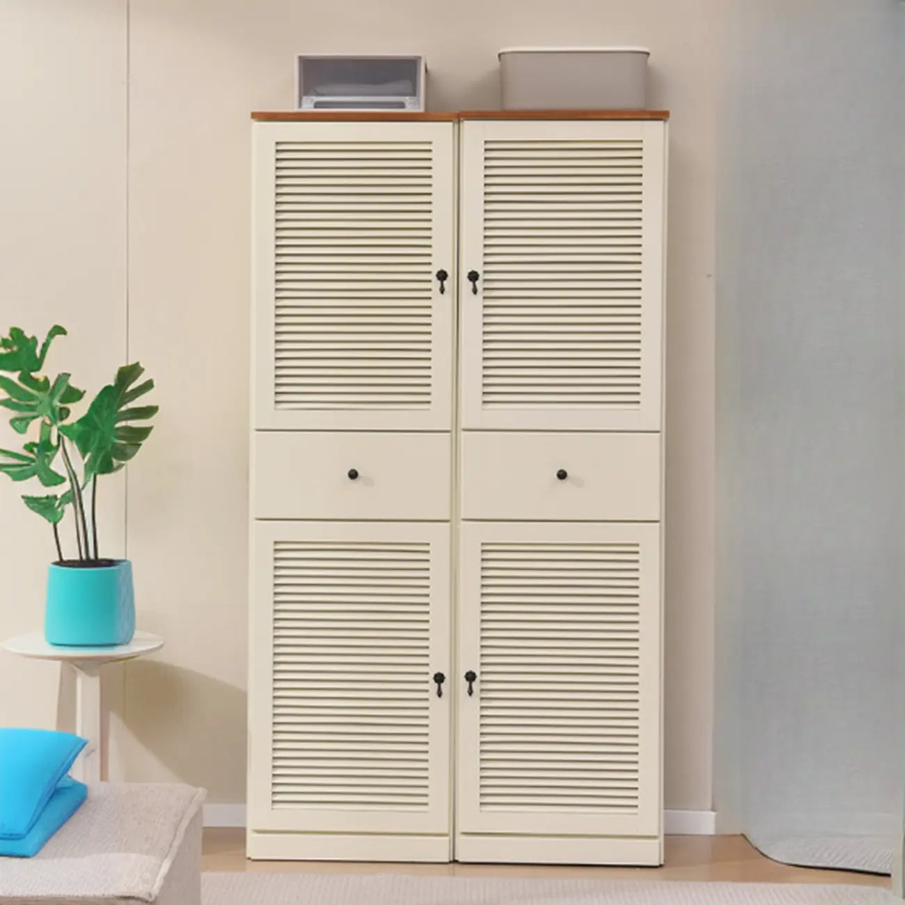 Meuble à chaussures haut de style nordique en bois massif beige pour entrée