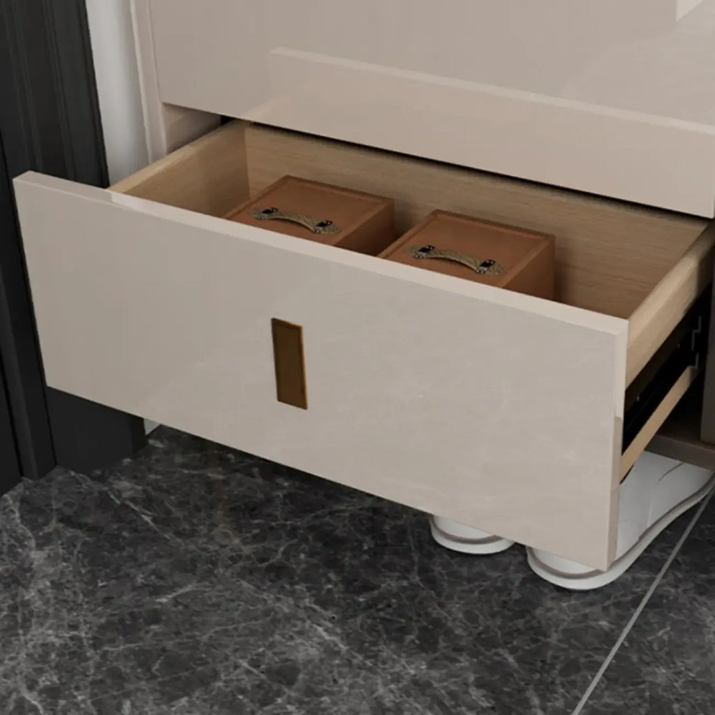 Meuble à chaussures brillant avec portes coulissantes pour entrée