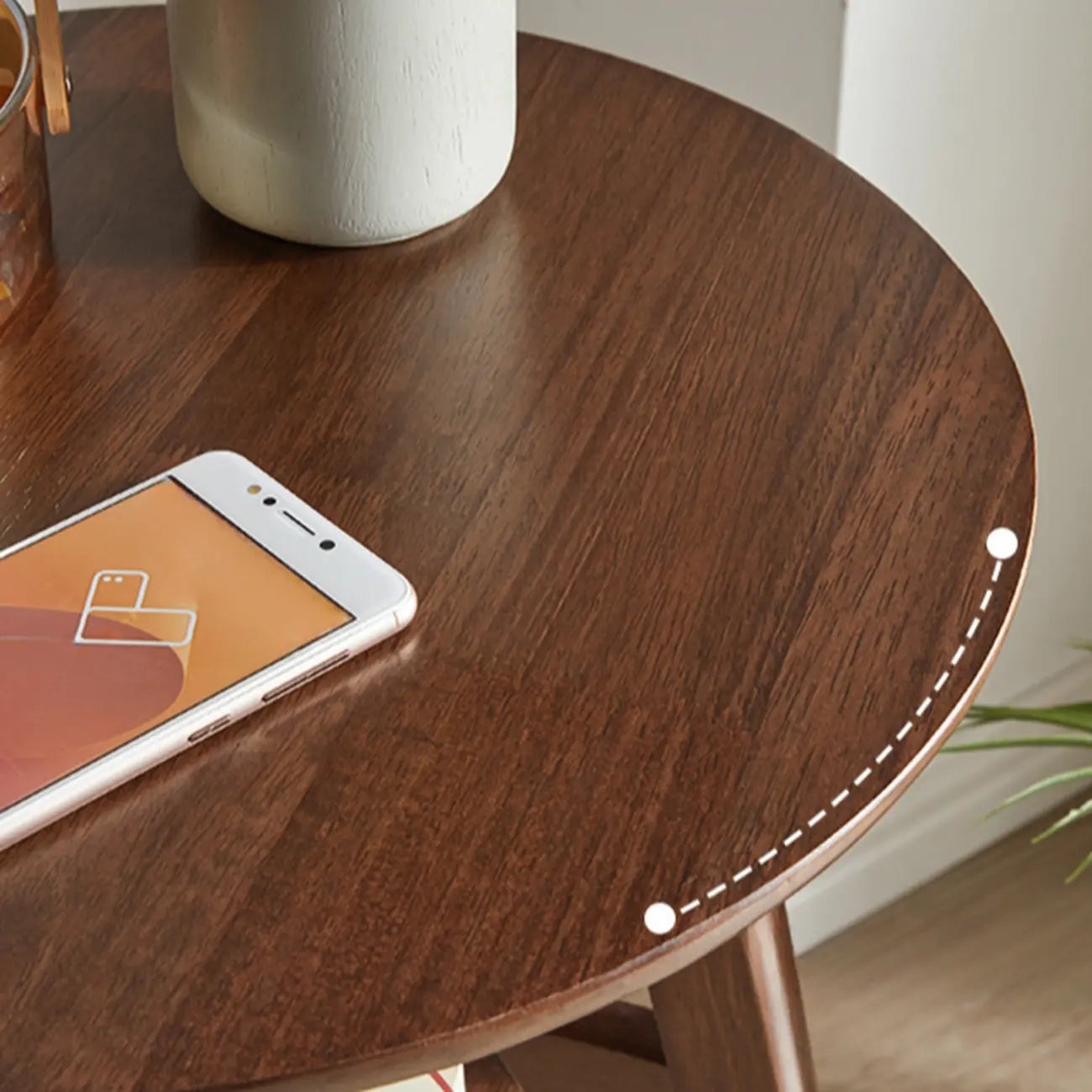 Table d'appoint ronde en bois marron avec piètement tripode et rangement