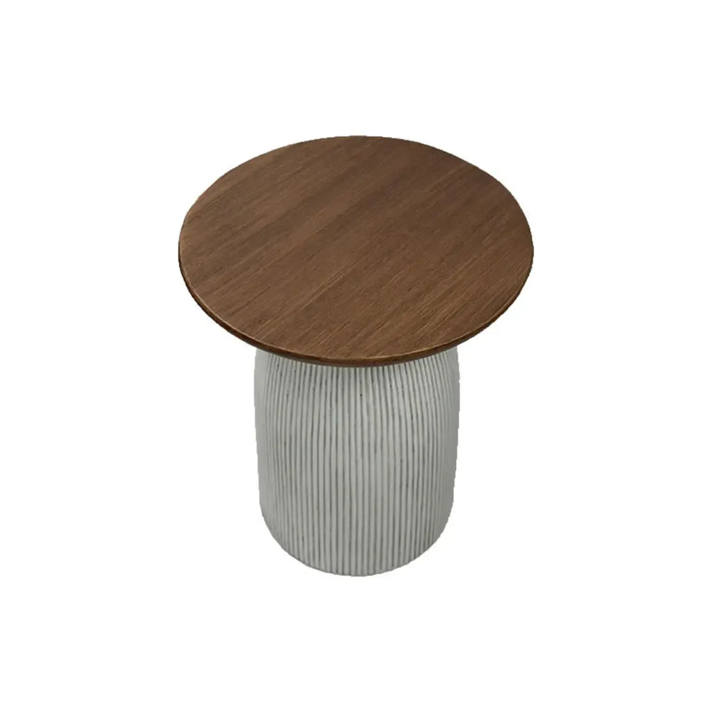 Table d'appoint ronde marron sur pied pour salon