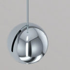 Suspension LED moderne à intensité variable en forme de globe pour chambre à coucher