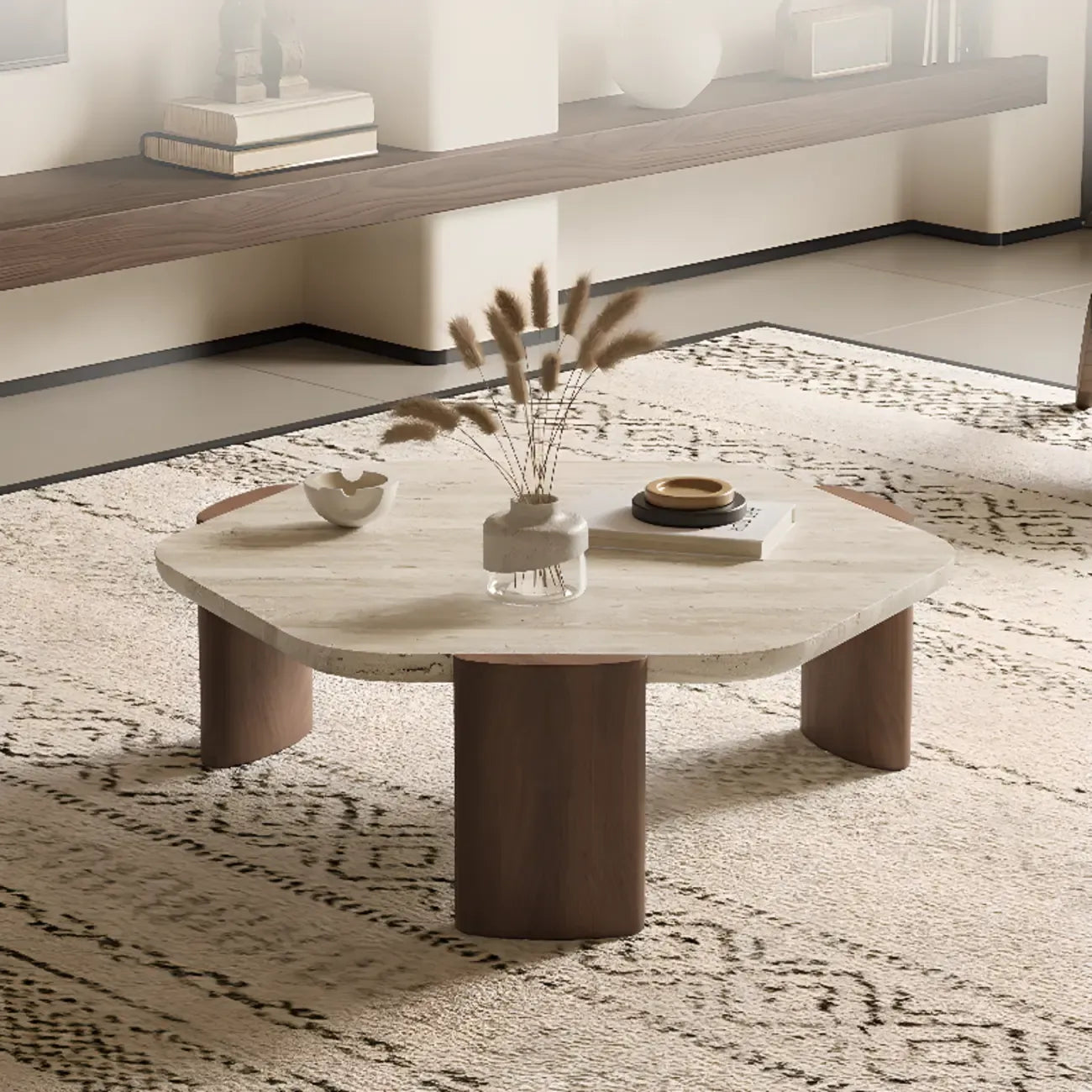 Table basse moderne hexagonale/ronde avec plateau en travertin beige.