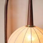 Lampadaire trépied arqué avec table, abat-jour en tissu à motif floral rustique