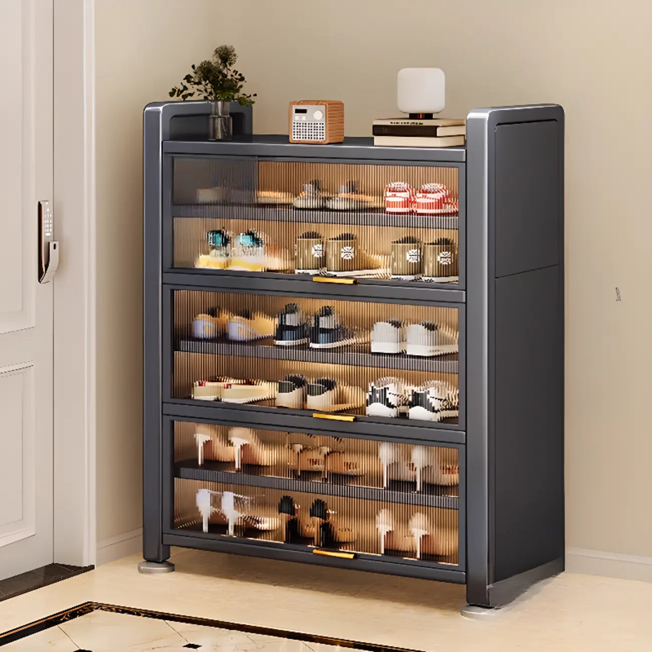 Étagère à chaussures en métal gris anthracite avec porte rabattable réglable