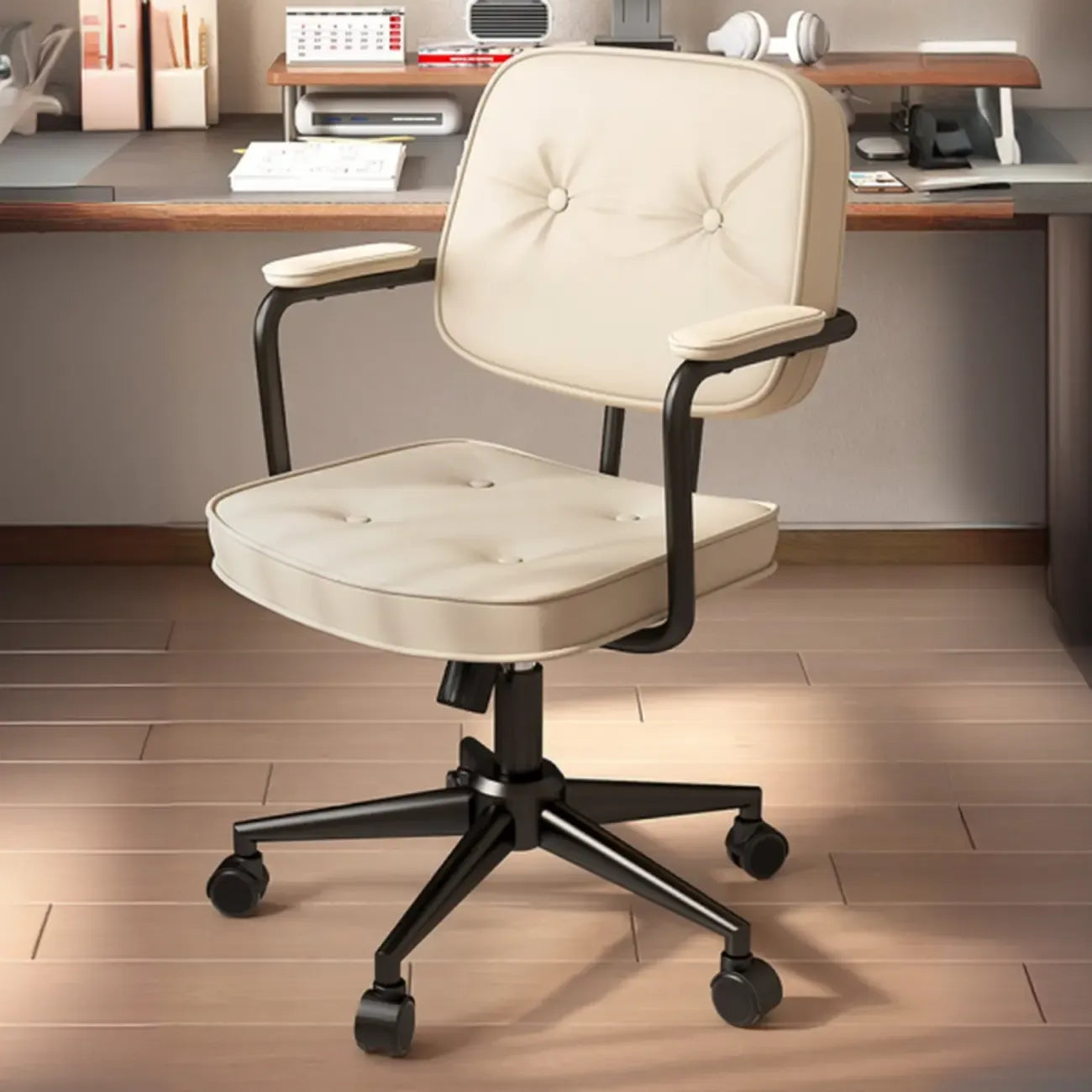 Chaise de bureau ergonomique rembourrée à boutons réglables