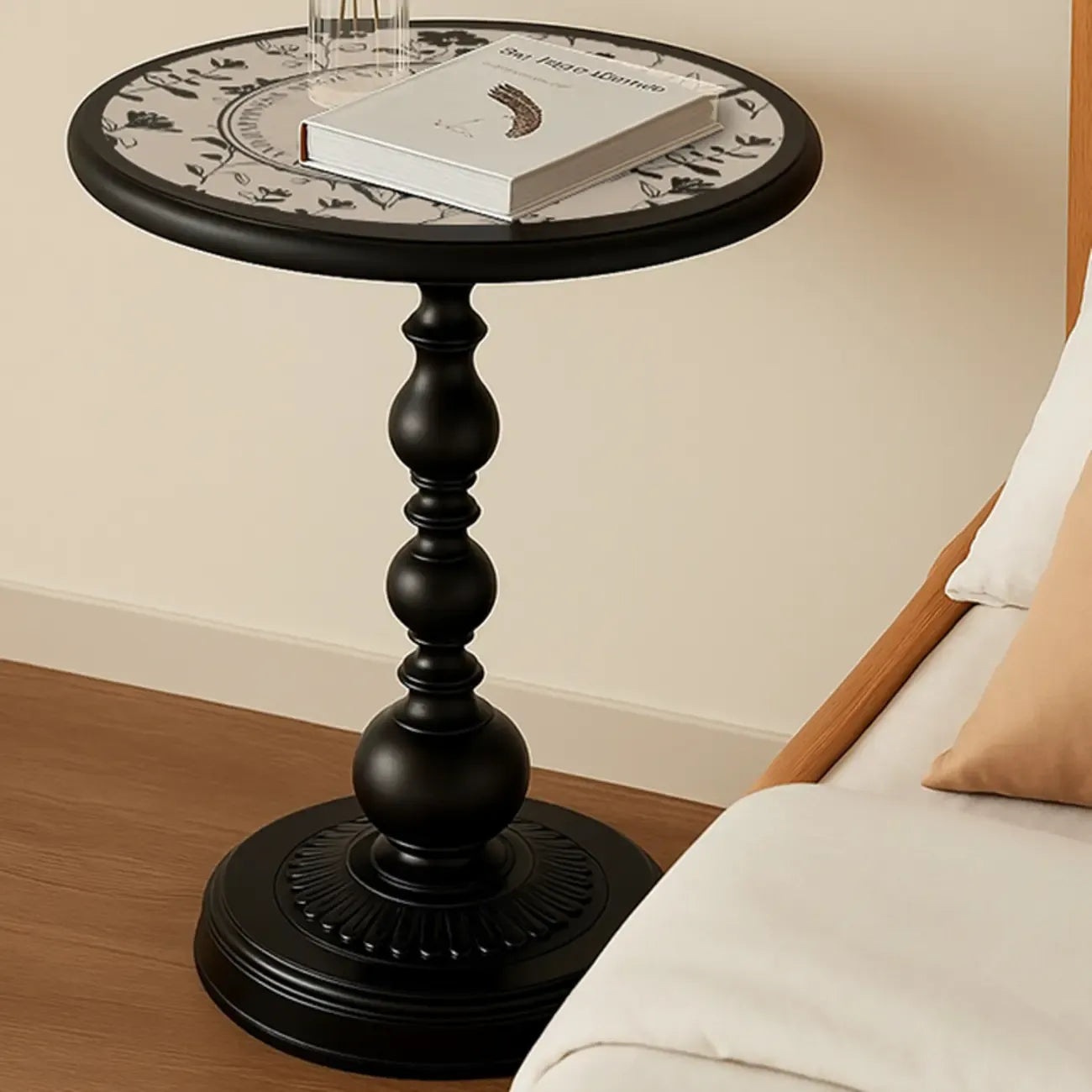 Table d'appoint moderne classique en fer forgé, noir et blanc