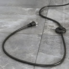 Lampadaire en acier arqué avec dôme en verre de style nordique