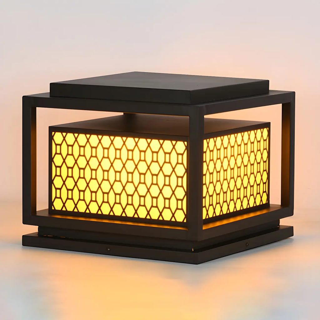 Lampadaires solaires extérieurs en métal à grille lumineuse tricolore