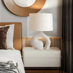 Lampe de table géométrique en résine blanche à intensité variable pour chambre à coucher